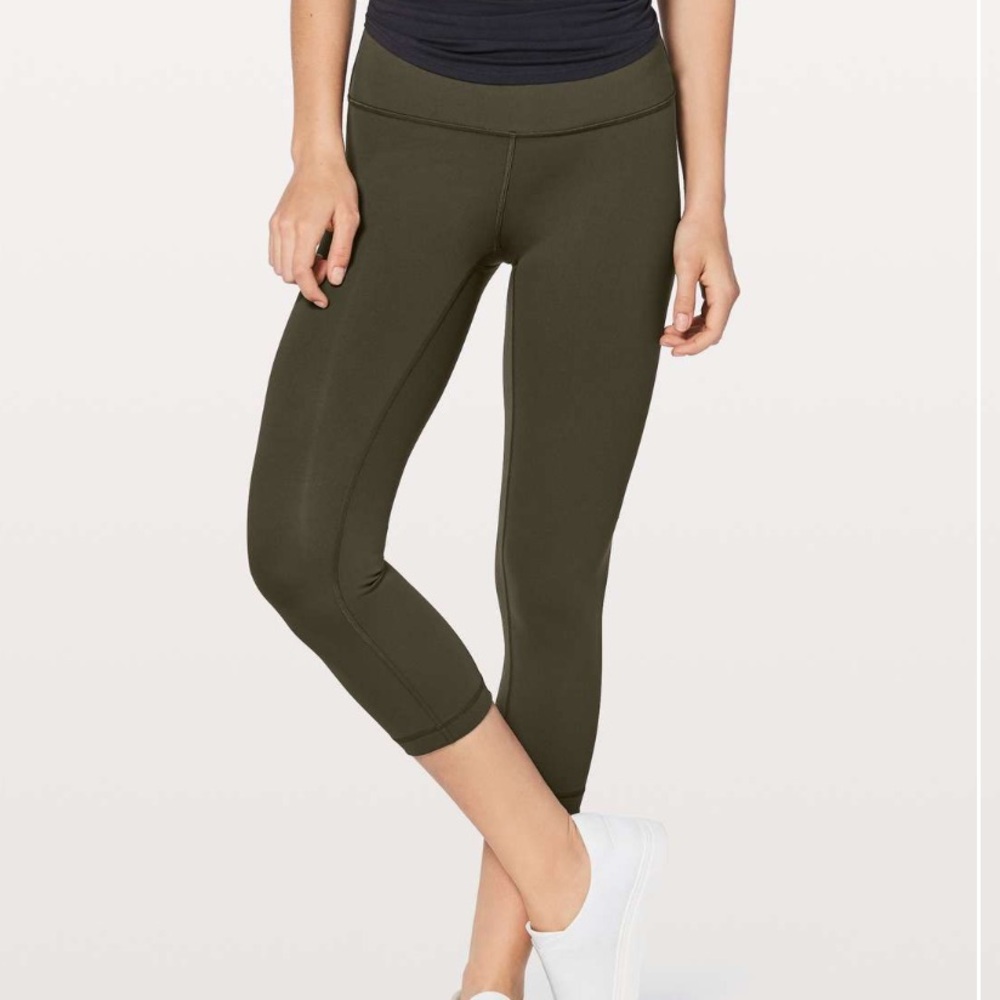 Lululemon Wunder Under High Rise Crop *full on Luxstreme 21”